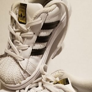 Kid Adidas sneakers